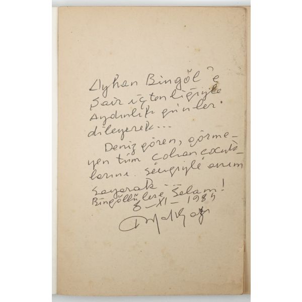 KULAĞIMIZ KİRİŞTE (Şiirler), Rıfat Ilgaz, 1983, Çınar Yayınları, 62 sayfa, 14x20 cm...