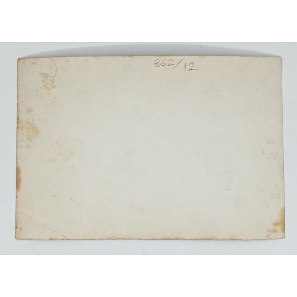 Neyzen Tevfik´in onur konuğu olduğu bir sohbet meclisinde alınmış toplu hatıra fotoğrafı, 18x12 cm...