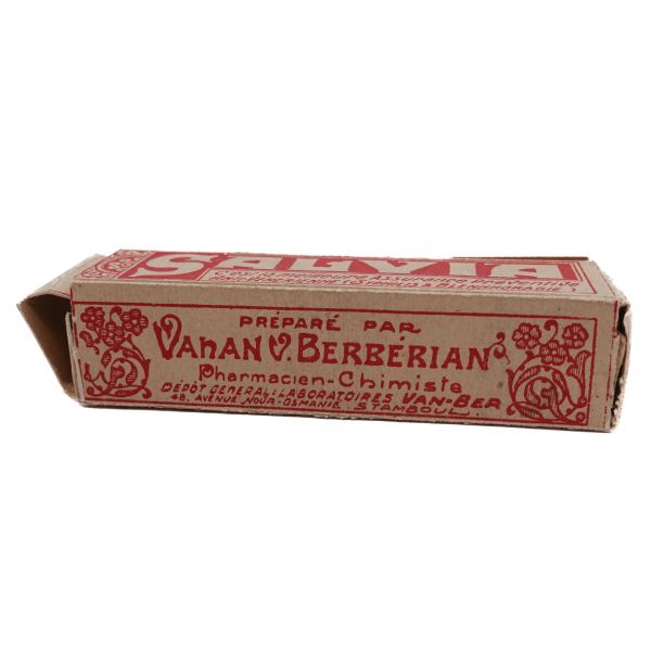 Osmanlıca ve Fransızca yazılı SALVIA krem kutusu, Eczacı Kimiste (Chemiste) - Vahan Berberyan (İstanbul), 7x2x1 cm...