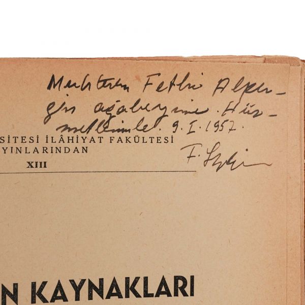 BUHARİ´NİN KAYNAKLARI HAKKINDA ARAŞTIRMALAR, Fuad Sezgin, 1956, Ankara Üniversitesi İlahiyat Fakültesi Yayınları, 406 sayfa, 18x25 cm...