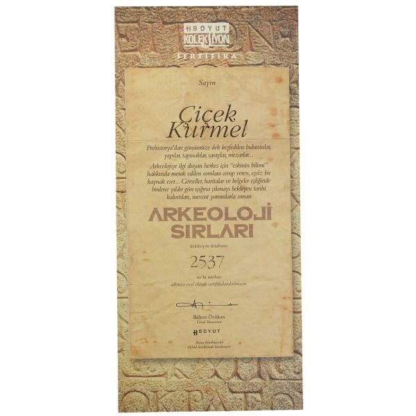 ARKEOLOJİ SIRLARI, ed. Nil Yüzbaşıoğlu, Boyut Yayın Grubu, 2013, 456 sayfa, 34x34 cm...