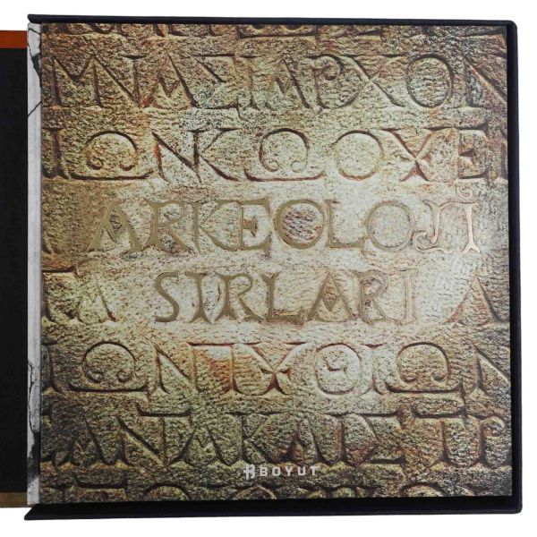 ARKEOLOJİ SIRLARI, ed. Nil Yüzbaşıoğlu, Boyut Yayın Grubu, 2013, 456 sayfa, 34x34 cm...