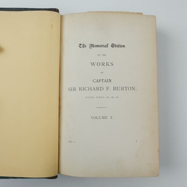 PERSONAL NARRATIVE OF A PILGRIMAGE TO AL-MADINAH & MECCAH (2 cilt takım), Captain Sir Richard F. Burton, 1893, Tylston And Edwards (Londra), 14x22 cm...