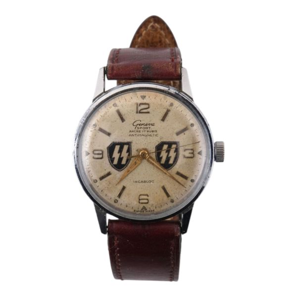 Geneva Sport, Swiss Made, kadranı Nazi SS arması damgalı, deri kordonlu vintage erkek kol saati...