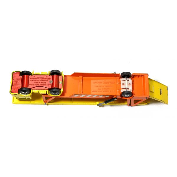 Matchbox, 1971 Transporter, made in England, 22x5x3 cm